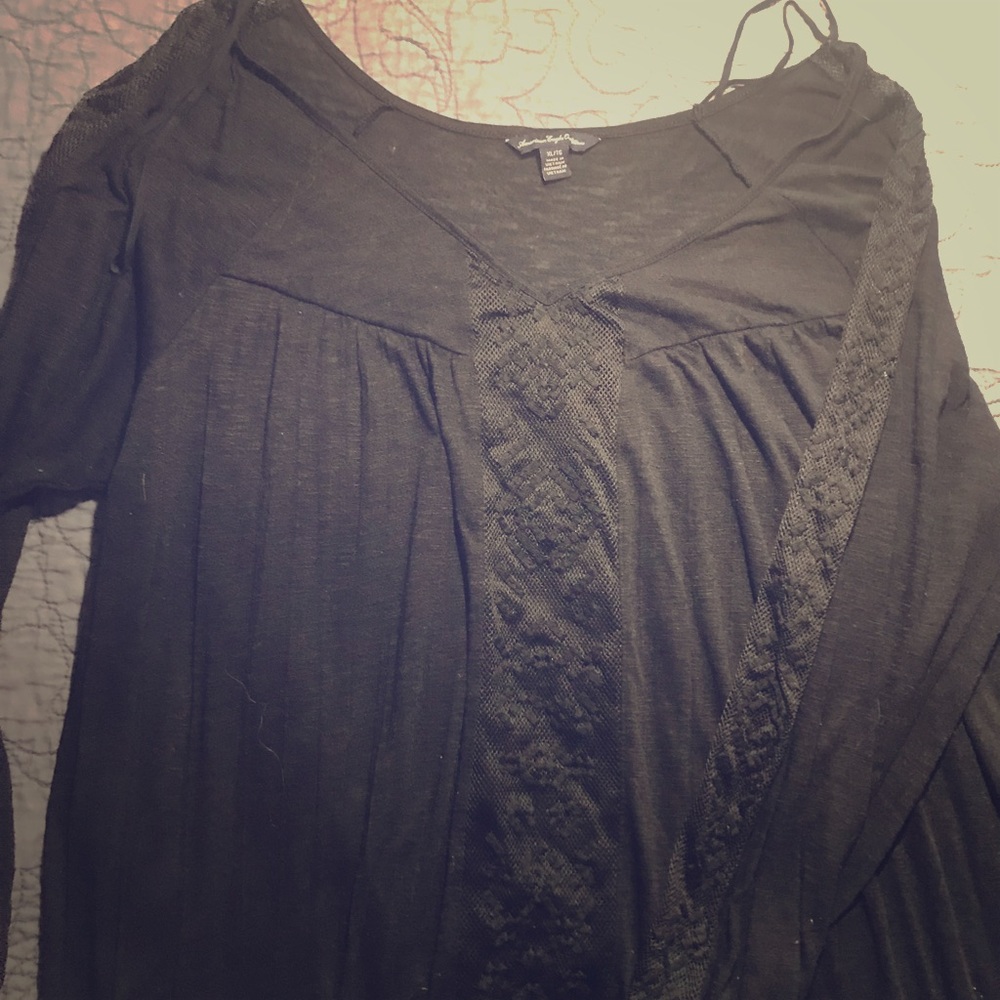XL AE Black blouse great condition